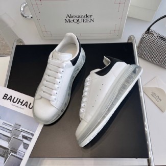알렉산더 맥퀸  남여공용 스니커즈  586429-1