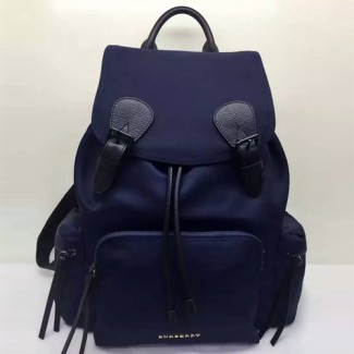 버버리 백팩 40209371