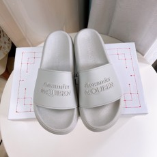 알렉산더 맥퀸  남여공용 슬리퍼  586436-2