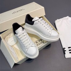 알렉산더맥퀸 오버사이즈 스니커즈 586407