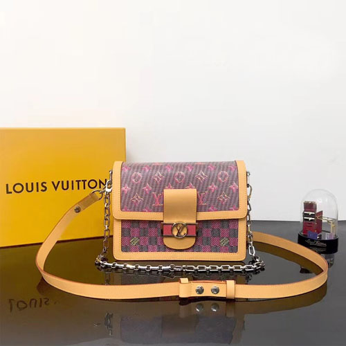 루이비통 도핀 MM  M55452