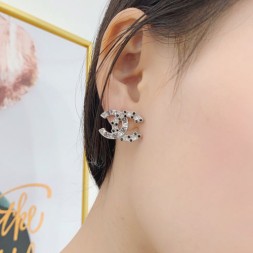 샤넬 신상 귀걸이 C172000
