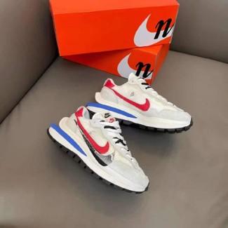 나이키 사카이 남여공용 운동화 NK1101