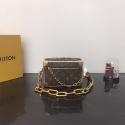 루이비통 미니 소프트 트렁크 M68906