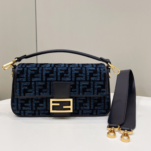 펜디 신상 미듐 바게트 FD8579-1