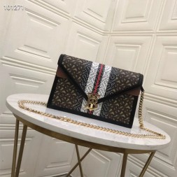 버버리 스몰 모노그램 스트라이프 E-캔버스 TB 엔벨로프 클러치 80203051