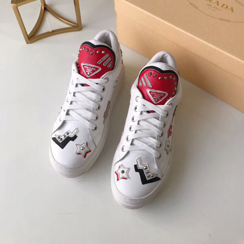 프라다 여성용 신상 스니커즈 F0688 화이트