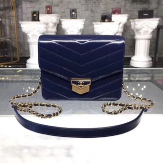 샤넬 쉐브론 WOC 버클 숄더백 A81227 네이비