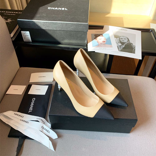 샤넬 신상 펌프스  G34123 베이지