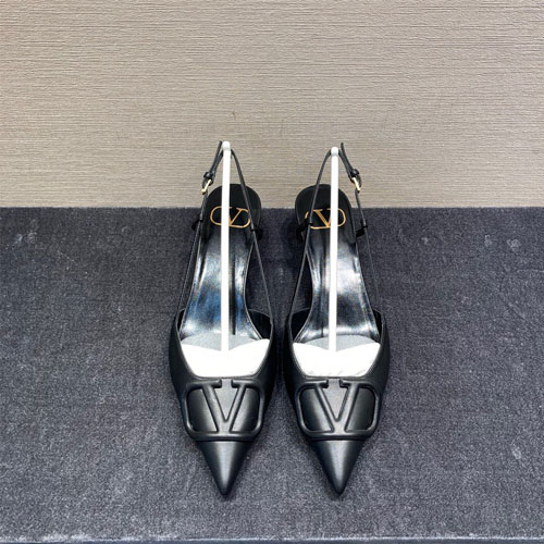 발렌티노 신상 샌들 2S0S28 블랙