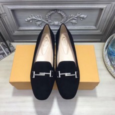 토즈 신상 로퍼 TS659309 스웨이드 블랙