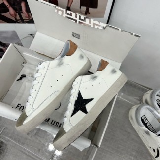 골든구스 남여공용 스니커즈 G306055