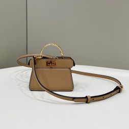 펜디 나노 피카부 맥시 핸들 7AS106-3