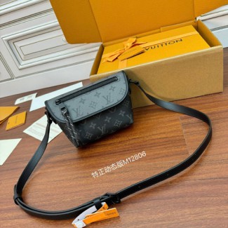 [VVIP] 루이비통 펄스 웨어러블 월릿 M12636-2