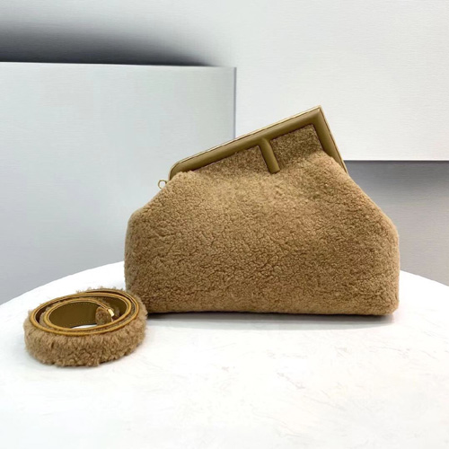 펜디 퍼스트 미디엄 클러치백 숄더백 8BP127 베이지