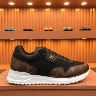 루이비통 남성용 신상 스니커즈 M0323
