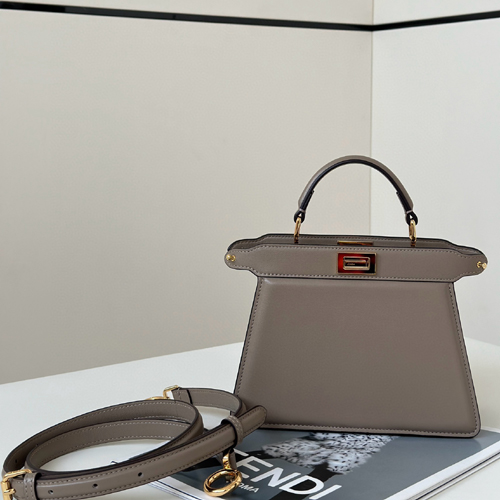 펜디 피카부 아이씨유 쁘띠 8BN320-7