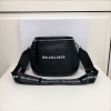 발렌시아가 신상 크로스백 180012 블랙