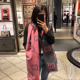 구찌 신상 스카프 G3649-2