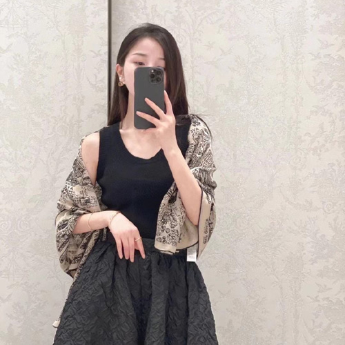 디올 신상 스카프 D1090-1