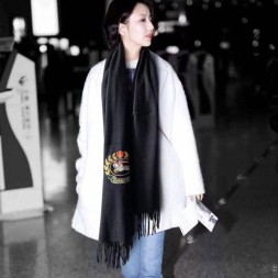 버버리 신상 스카프 BB3623