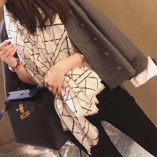 샤넬 신상 스카프 G3669