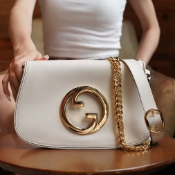 구찌 블론디 숄더백 699268 화이트