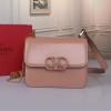 발렌티노 미듐 송아지 가죽 VSLING 숄더백 SW0B0F00 누드핑크