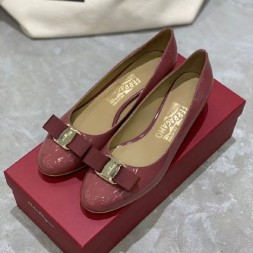 페레가모 펌프스 F38115