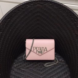 프라다 18 S/S 가죽 로고 숄더백 1BD097 핑크