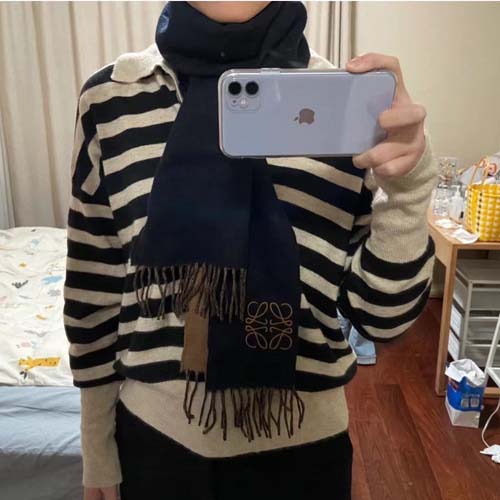 로에베 신상 스카프 LOE2014-1