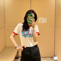 루이비통  남여공용 반팔  M10178