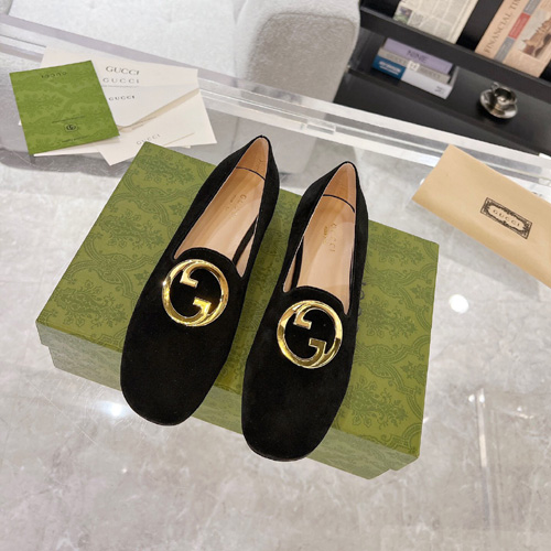 구찌 여성 로퍼 670472-5