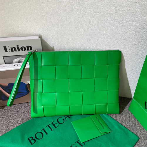 보테가 남여공용 카세트 클러치백 V0112 그린