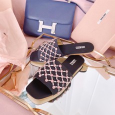 미우미우 신상 슬리퍼 57211 블랙