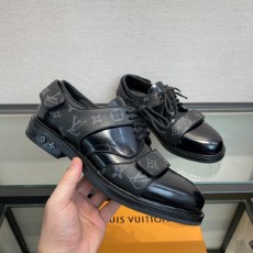 루이비통 남성용 로퍼 M0387 블랙