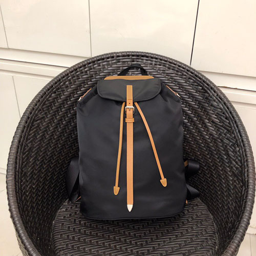 프라다 신상 나일론 백팩 1BZ064 브라운