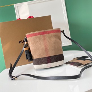 버버리 애쉬비 호보백 스몰 39459361 블랙