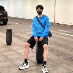 버버리 남여공용 맨투맨 80019208-1