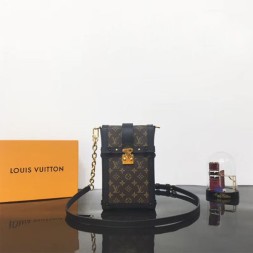 루이비통 포쉐트 트렁크 버티컬 M63913