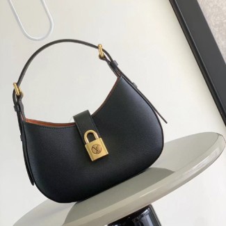 루이비통 로우 키 숄더백 M24611-3