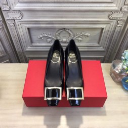 로저비비에 신상 펌프스 RV5477 에나멜 블랙