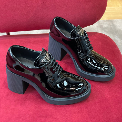 프라다 여성용 펌프스 F0864 블랙 유광