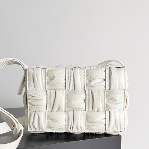 보테가 카세트백 717089-4