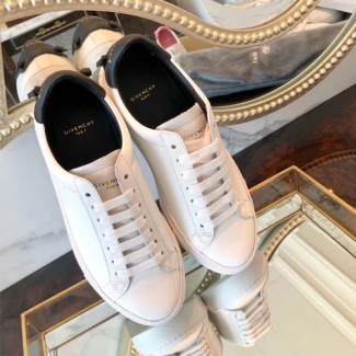 지방시 가죽 슈레이스 스니커즈 GV39049 안감 블랙