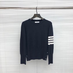 톰브라운 남여공용 니트 TB8820-1