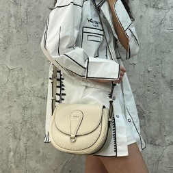 펜디 스몰 새들백 8BT304 화이트