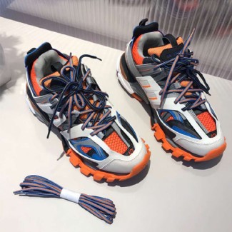 발렌시아가 남여공용 트랙 트레이너 542023-3