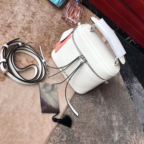 미우미우 마드라스 가죽 숄더백 5BH122 화이트