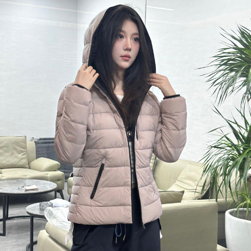 몽클레어 여성용 헤르베 숏패딩 MC3670